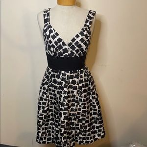 White House Black Market Black And White dress